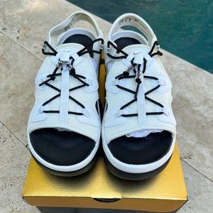 Nike Women's Serena Williams Design Crew x Air Max Koko Summit White Sz-10